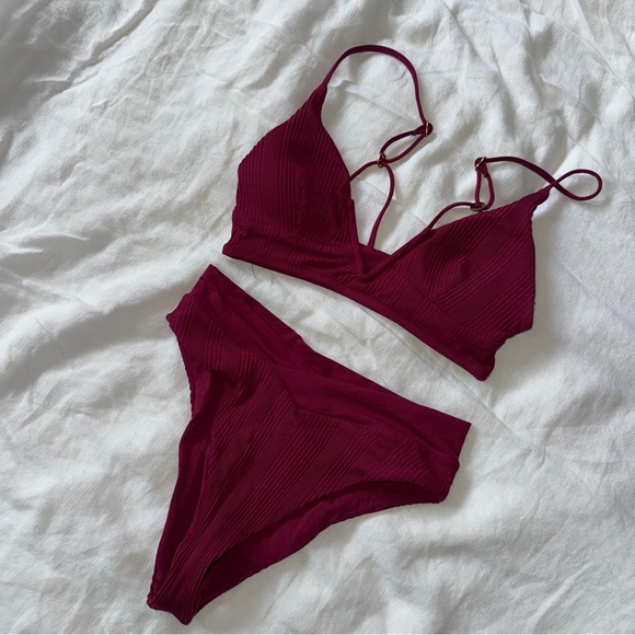 LSPACE Pointelle Rib Bikini Set - Picture 7 of 8